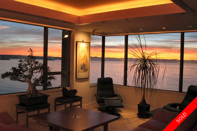 Dundarave Apartment for sale: Les Terrace 3 bedroom 3,500 sq.ft.